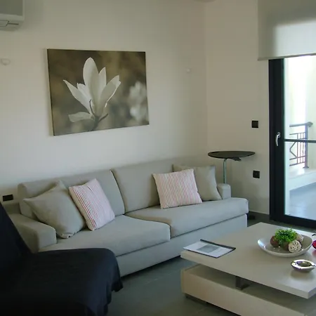 Sugar And Almond * Agios Stefanos Avliotes (Corfu)